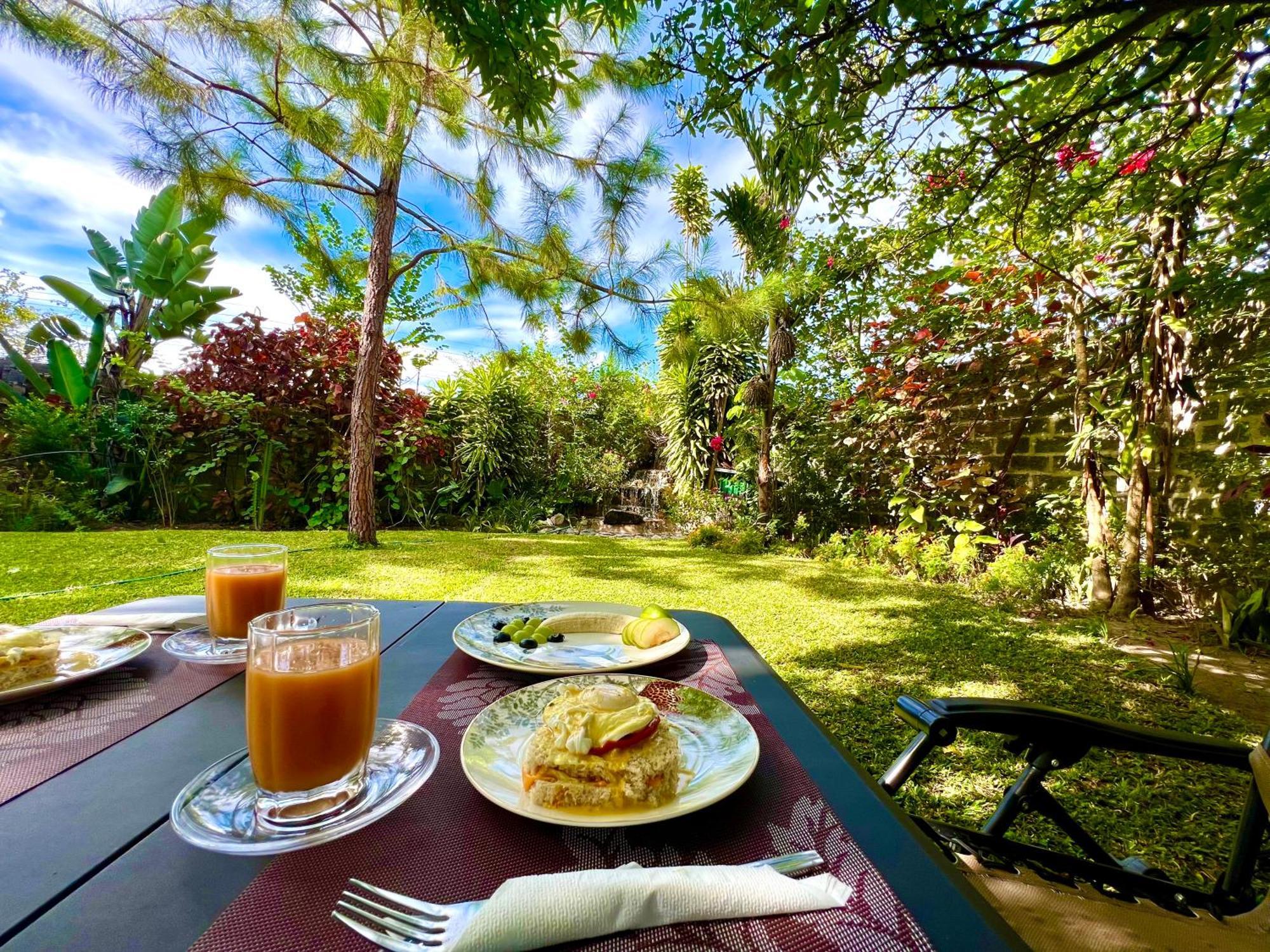 Summerfields & Gardens Lodge Kitwe エクステリア 写真