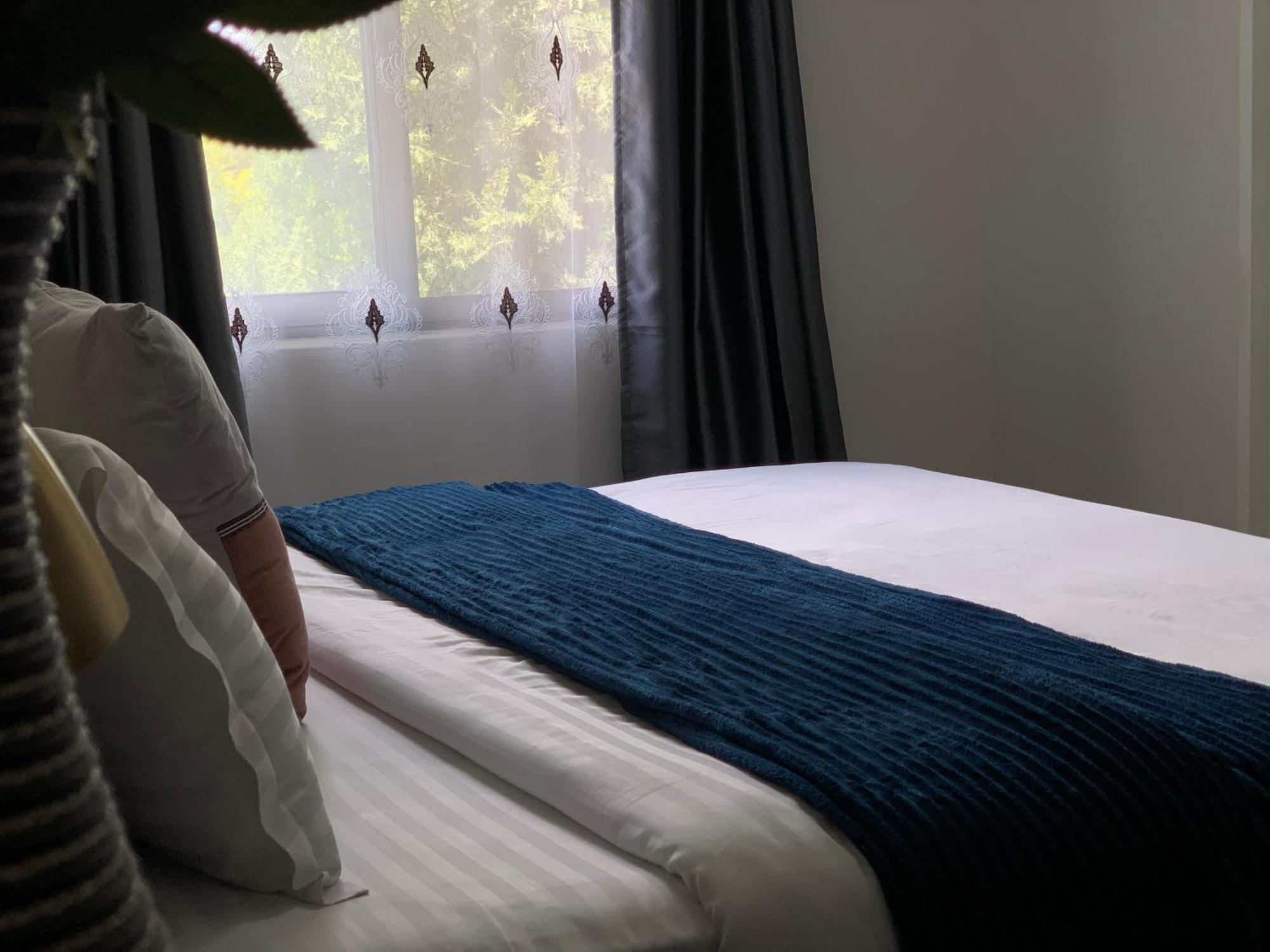 Summerfields & Gardens Lodge Kitwe エクステリア 写真